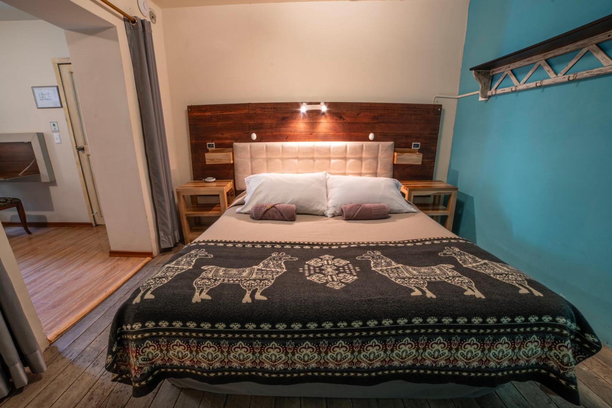 The Secret Garden Hostel Quito Exterior foto