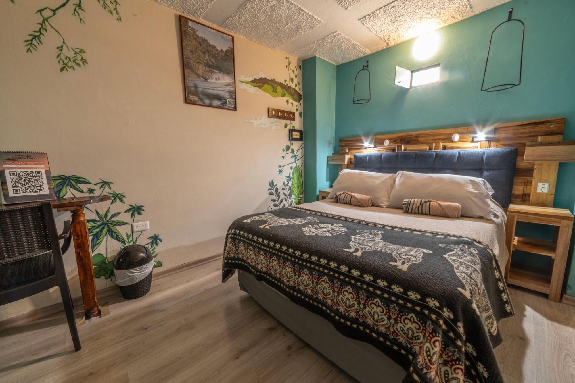 The Secret Garden Hostel Quito Exterior foto